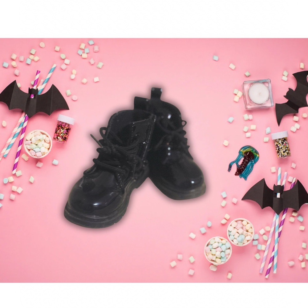 Black Lace-Up Boots